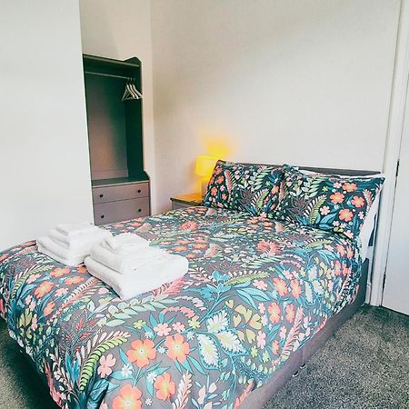 Cozy Room In Modern House Near נוטינגהאם מראה חיצוני תמונה