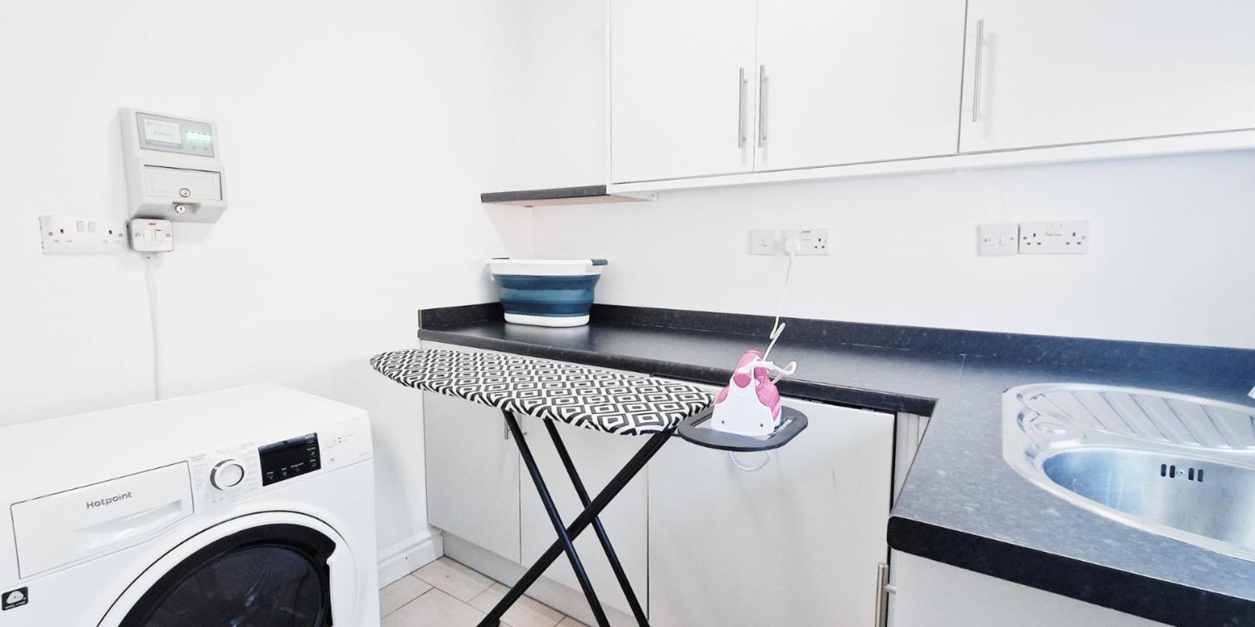 Cozy Room In Modern House Near נוטינגהאם מראה חיצוני תמונה